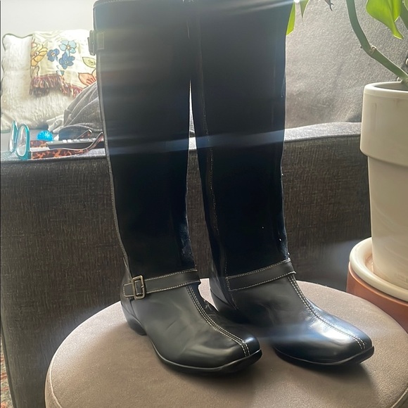 Naturalizer Black Jadis Suede Boots with Side Buckles Women's 8 - Picture 4 of 11